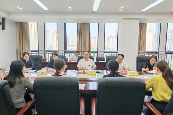 市妇联召开党组理论学习中心组2025年第7次学习（扩大）会议 市委副书记时志远到会指导
