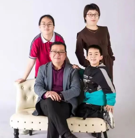 激扬家国情 奋斗新征程｜孝老爱亲人人赞 家庭和睦人人羡——记淮南市最美媳妇张正昭