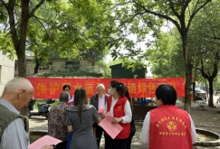 谢家集区李郢孜镇河东社区妇联开展6.5世界环境日，“保护碧水蓝天，营造绿色家园”主题活动